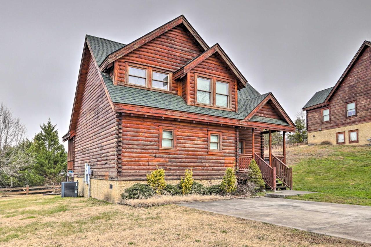 Pigeon Forge Cabin With Games, 1 Mi To Parkway! Eksteriør billede