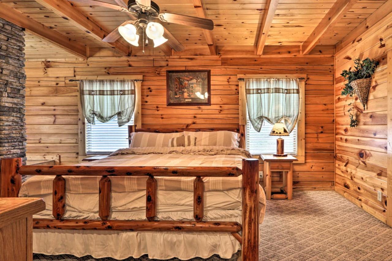 Pigeon Forge Cabin With Games, 1 Mi To Parkway! Eksteriør billede