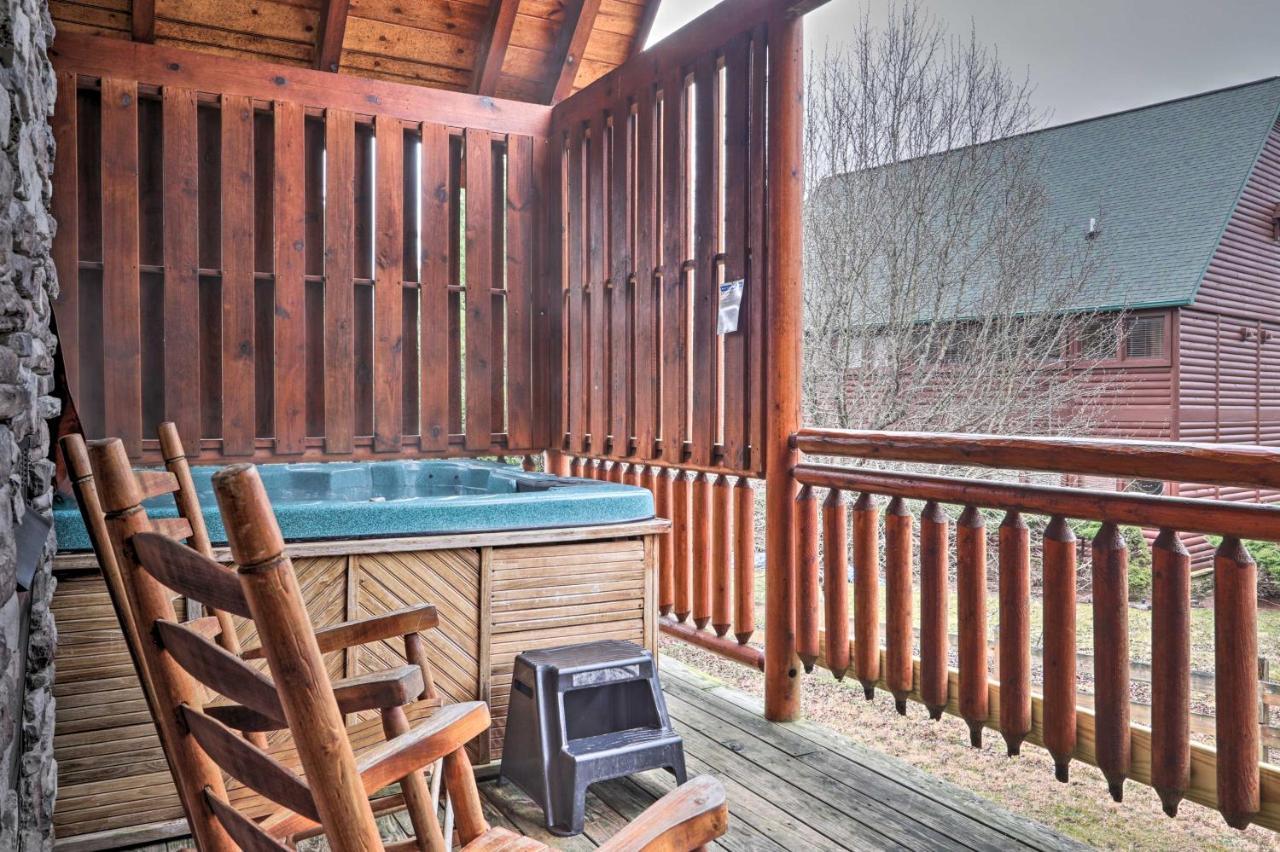Pigeon Forge Cabin With Games, 1 Mi To Parkway! Eksteriør billede
