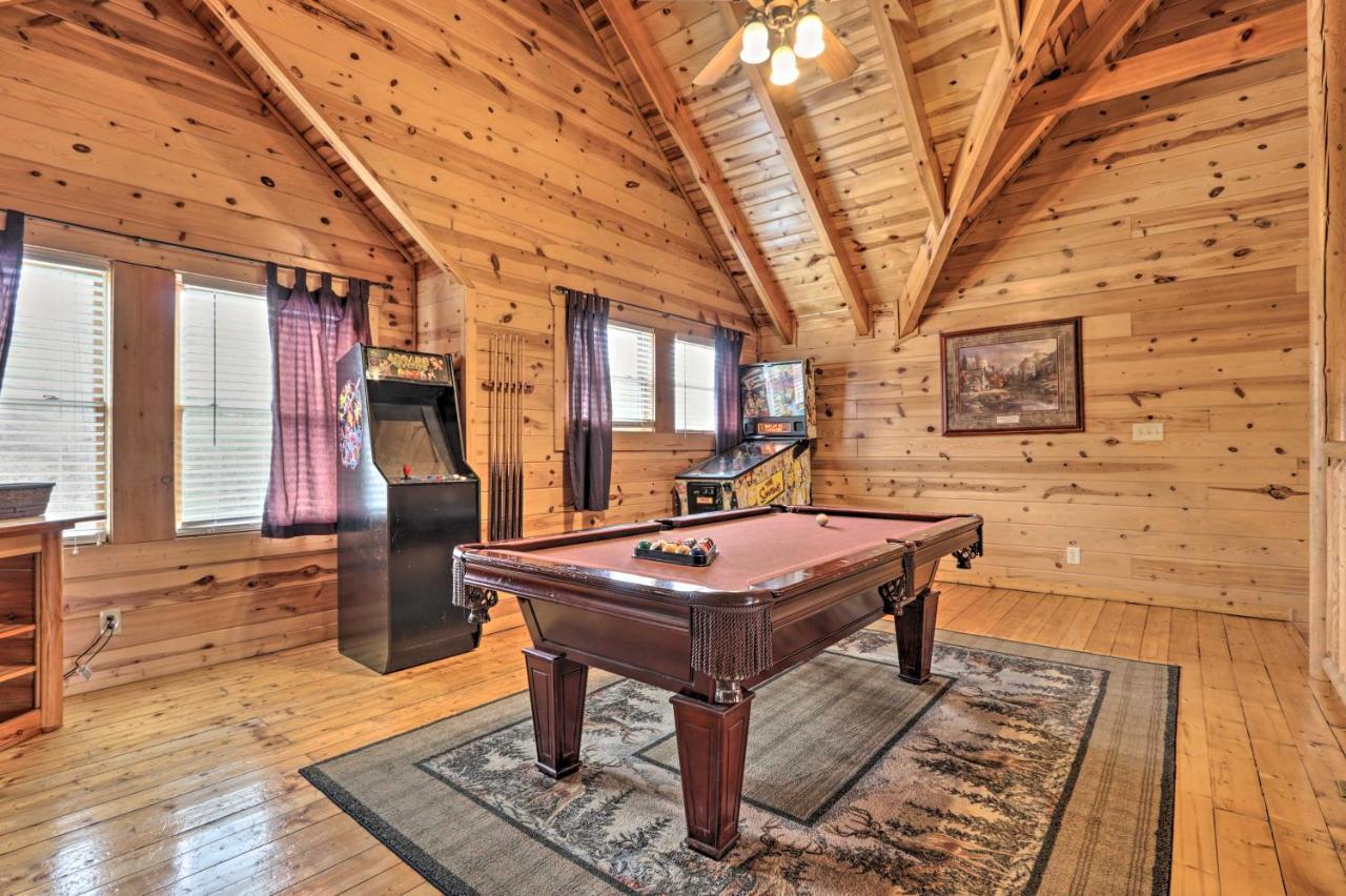 Pigeon Forge Cabin With Games, 1 Mi To Parkway! Eksteriør billede